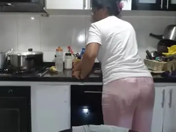 Kattleyagray  live sex cam