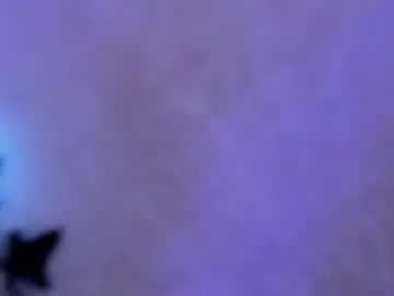 Kiki_bloom  live sex cam