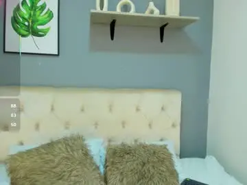 Mia_smith_x  live sex cam