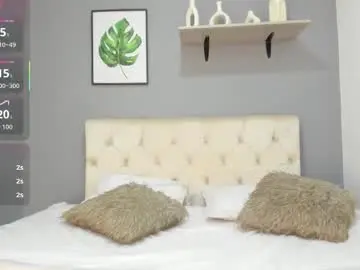 Mia_smith_x  live sex cam