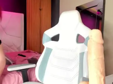 Miatorres4  live sex cam