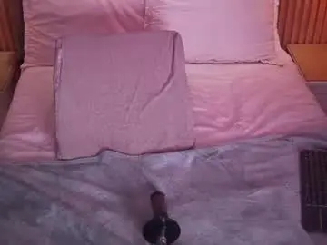 Miatorres4  live sex cam