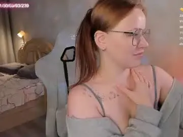 Mooncheri  live sex cam