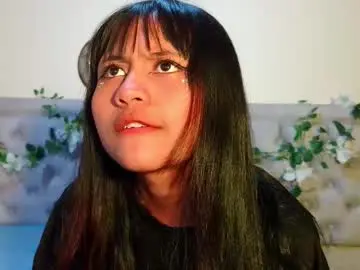 Nubesnubladas  live sex cam