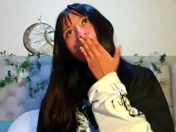 Nubesnubladas  live sex cam