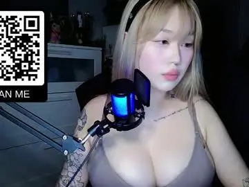 Obeycarrienoona  live sex cam