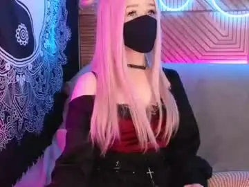 Pika_pikaa  live sex cam