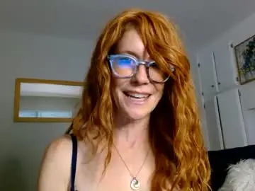 Queenamber22  live sex cam