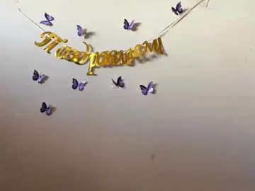 Reenakeeny  live sex cam