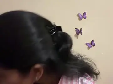 Reenakeeny  live sex cam