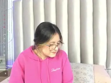 Samanthapeachs  live sex cam