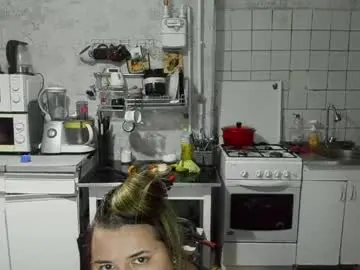 Spanking_girls  live sex cam