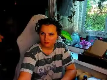 Spanking_girls  live sex cam