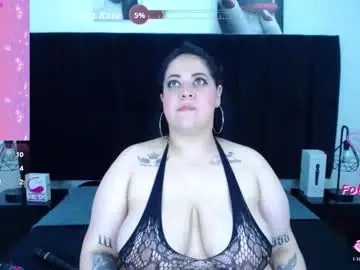 Valentina_fox01_  live sex cam