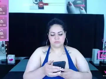 Valentina_fox01_  live sex cam