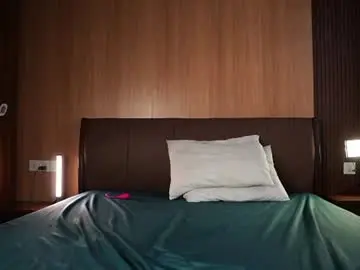 Vikkilustfull  live sex cam