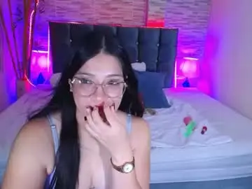 Alison_girl22  live sex cam