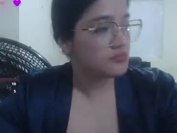 Alison_girl22  live sex cam
