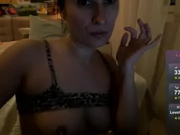 Ava_athena  live sex cam