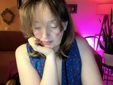 Braingirl  live sex cam