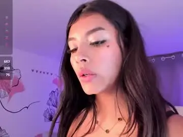 Brunette_noova  live sex cam
