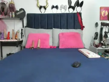 Emmily_giraldo  live sex cam