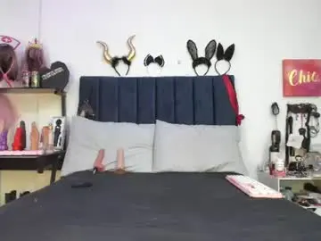 Emmily_giraldo  live sex cam