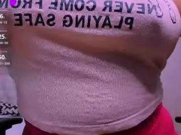 Hinajeen  live sex cam