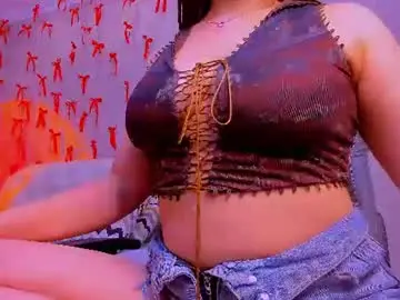 Hinajeen  live sex cam
