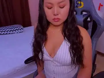 Hinajeen  live sex cam