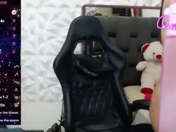 Lucifer_and_mia  live sex cam