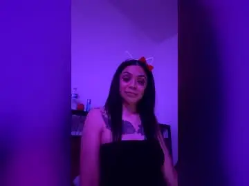 Mamijessika  live sex cam