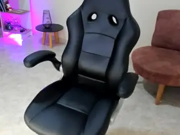 Nathalie_29  live sex cam