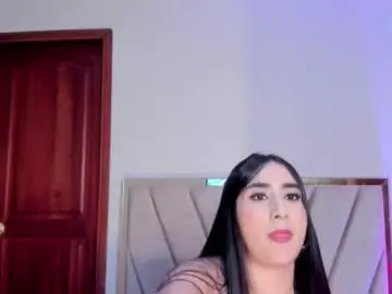 Serenaaveline  live sex cam