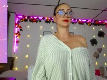 Sexifacex1  live sex cam