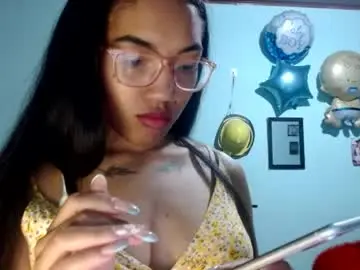 Sexymomm678  live sex cam