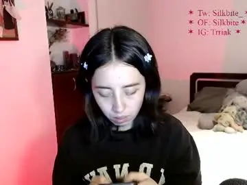 Silkbite  live sex cam