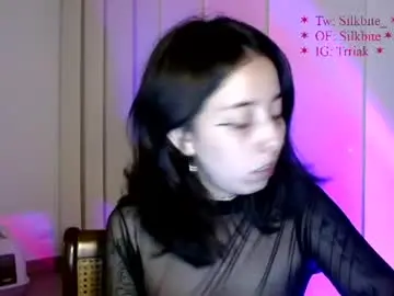 Silkbite  live sex cam
