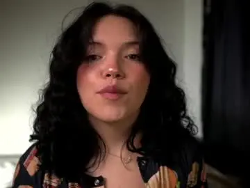 Soyangelacortes  live sex cam