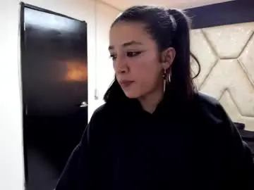 Aleja__slav3  live sex cam