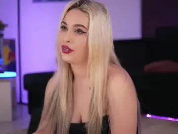 Bia_kristal  live sex cam