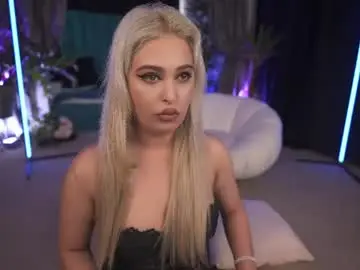 Bia_kristal  live sex cam