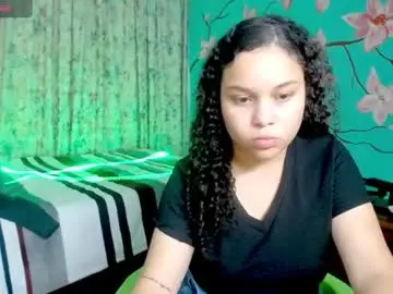 Daisyyuna  live sex cam