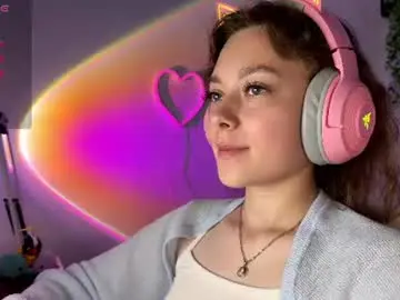 Dashasambyka19  live sex cam