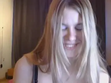 Graciegerbig  live sex cam