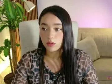 Iam__zara  live sex cam