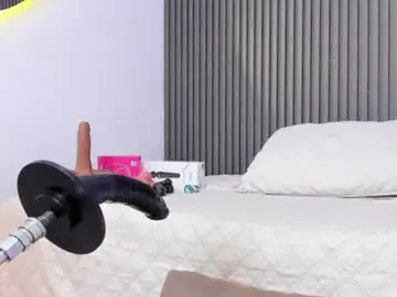 Karola_cute_  live sex cam