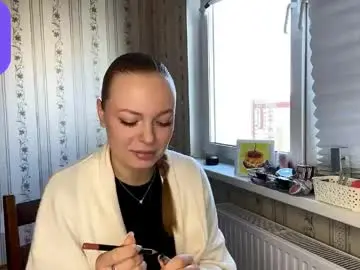 Lanniecastellow  live sex cam