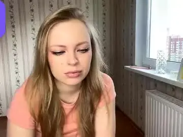 Lanniecastellow  live sex cam