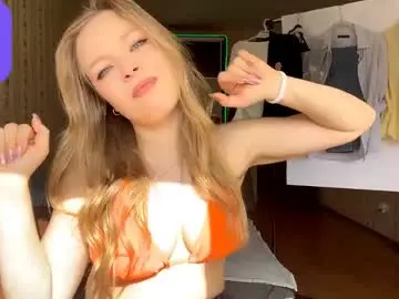 Lanniecastellow  live sex cam